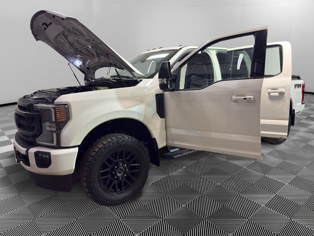 Used 2021 Ford F350 Lariat image 10