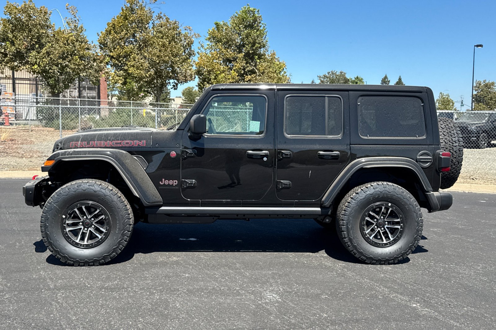 New 2026 Jeep Wrangler Unlimited Rubicon AWD/4WD image 6
