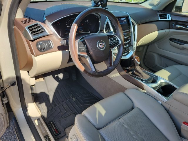 Used 2016 Cadillac SRX Luxury w/ Driver Awareness Package FWD image 26
