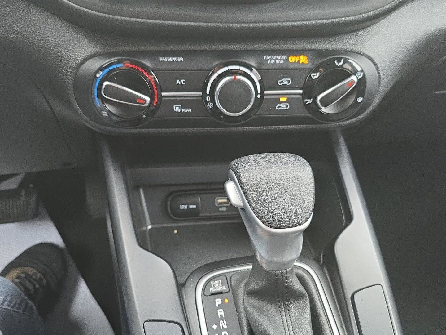 Used 2024 Kia Soul LX w/ Option Group 015 image 12