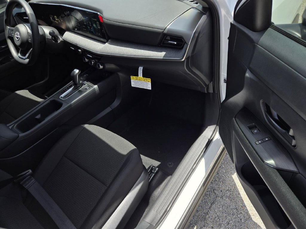 New 2027 Nissan Kicks S FWD image 7