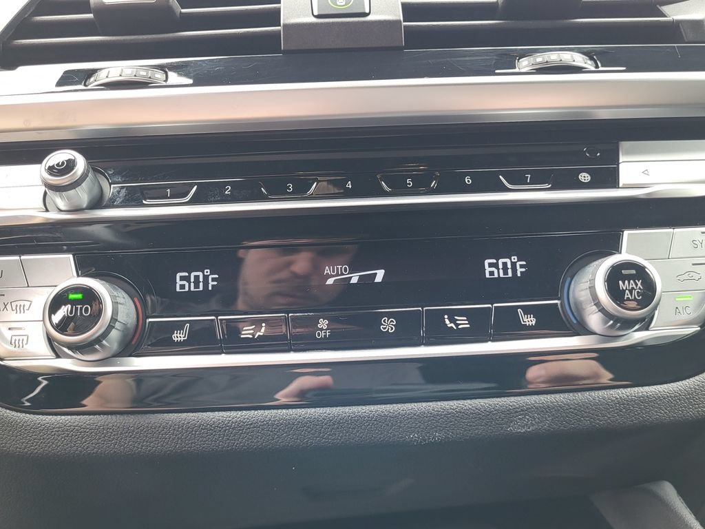 Used 2021 BMW X4 M40i AWD/4WD image 15