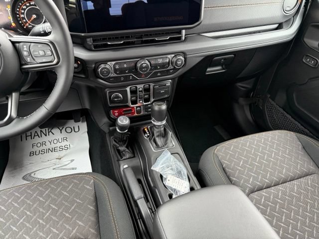 New 2026 Jeep Gladiator Mojave AWD/4WD image 13