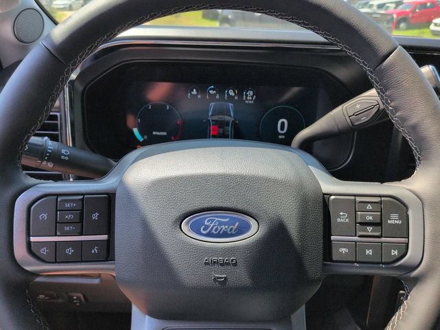 New 2026 Ford F250 Lariat w/ Black Appearance Package AWD/4WD image 29