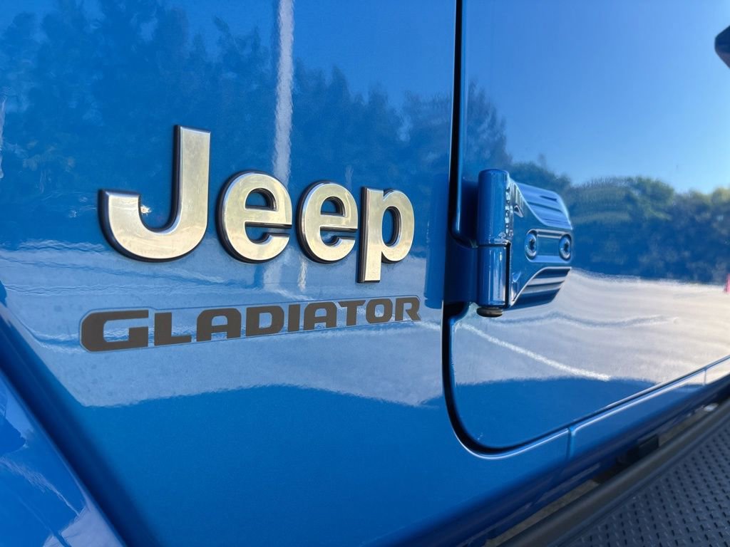 Used 2021 Jeep Gladiator Overland w/ Popular Equipment Package AWD/4WD image 8