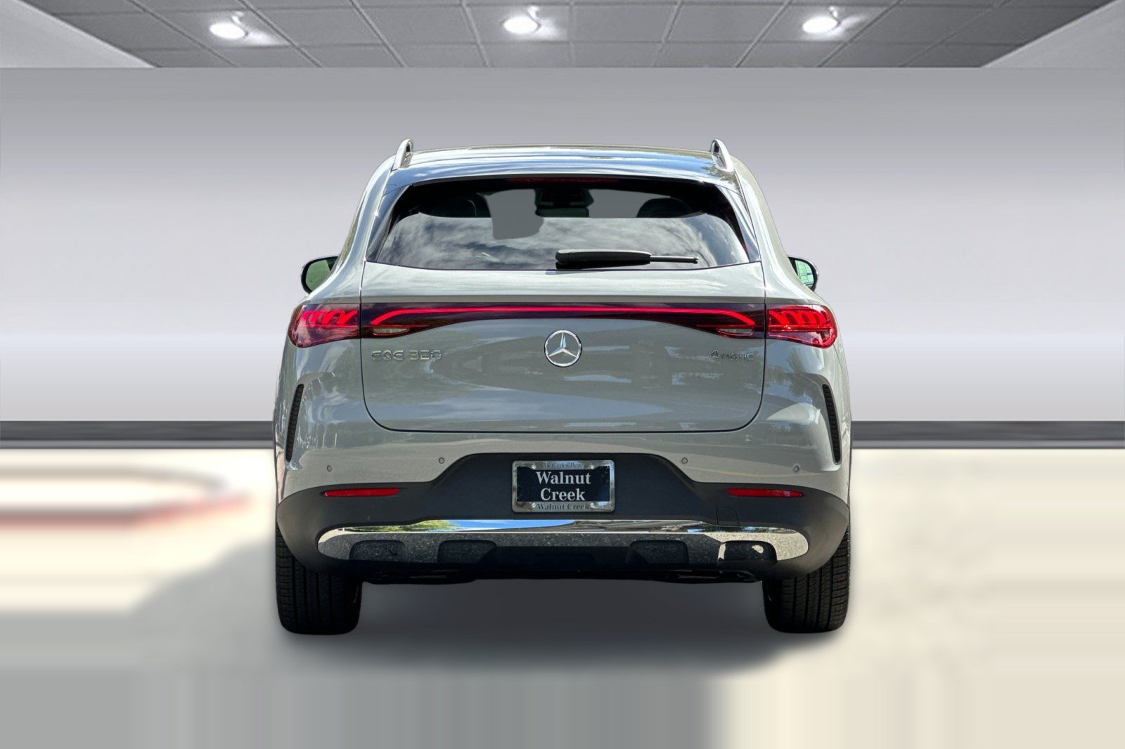 New 2027 Mercedes-Benz EQE 320 4MATIC SUV image 9