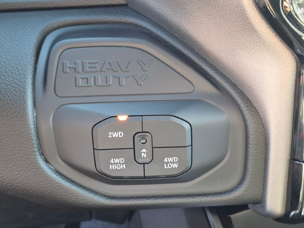 New 2026 RAM 2500 Laramie w/ Night Edition AWD/4WD image 19