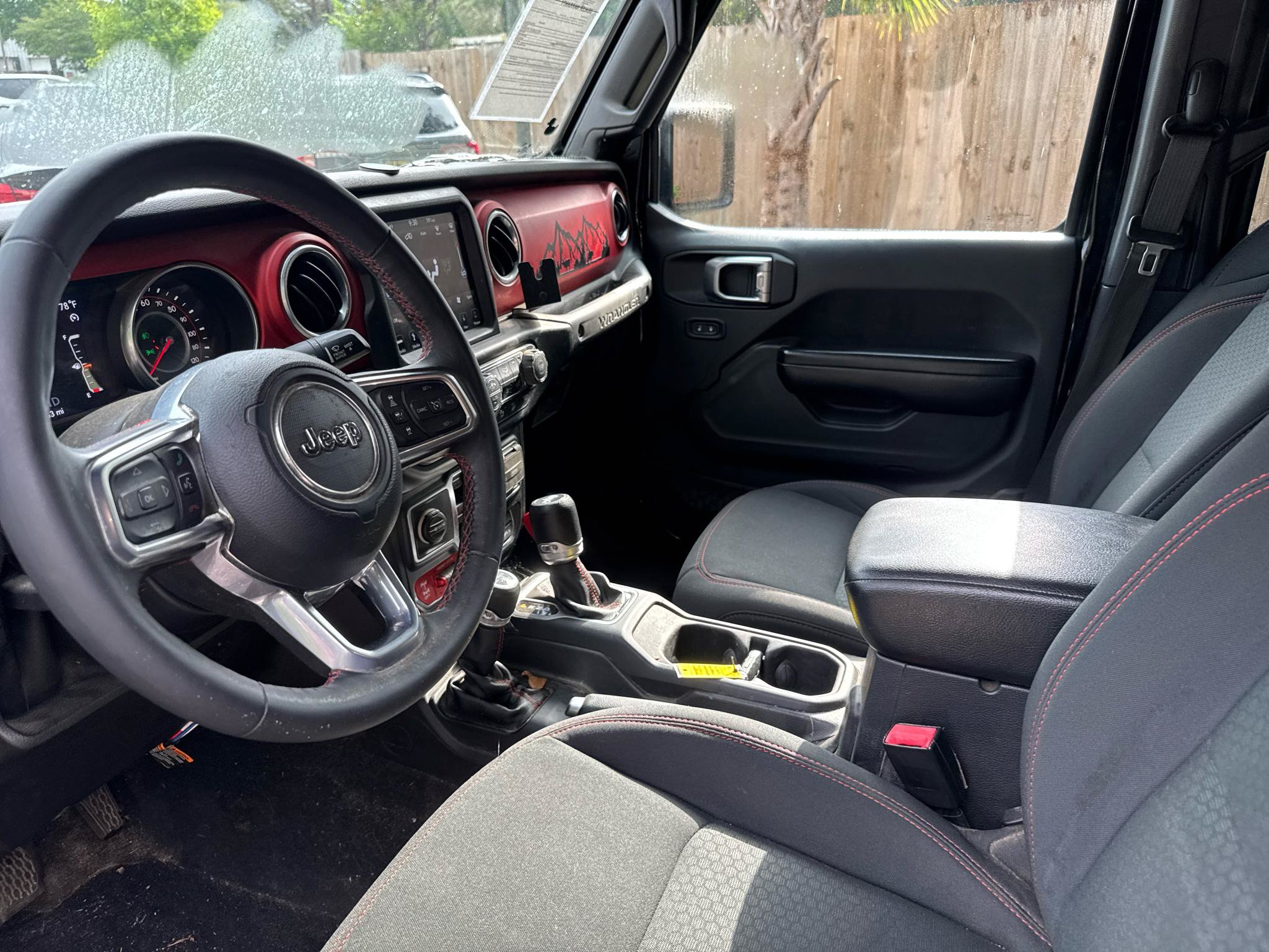 Used 2019 Jeep Wrangler Unlimited Rubicon AWD/4WD image 8