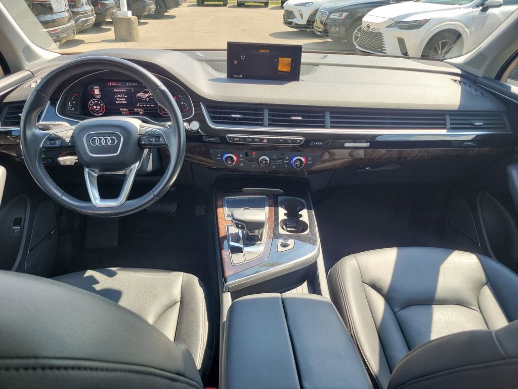 Used 2017 Audi Q7 3.0T Premium Plus AWD/4WD image 11