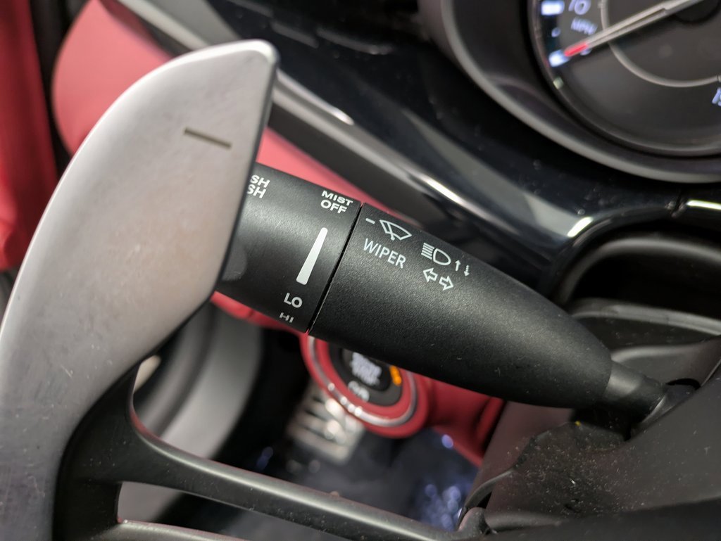 Used 2022 Maserati Quattroporte Modena Q4 image 17