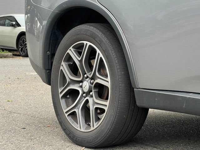 Used 2015 Mitsubishi Outlander GT AWD/4WD image 2