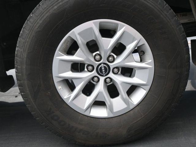 Used 2024 Nissan Frontier SV w/ Technology Package image 15