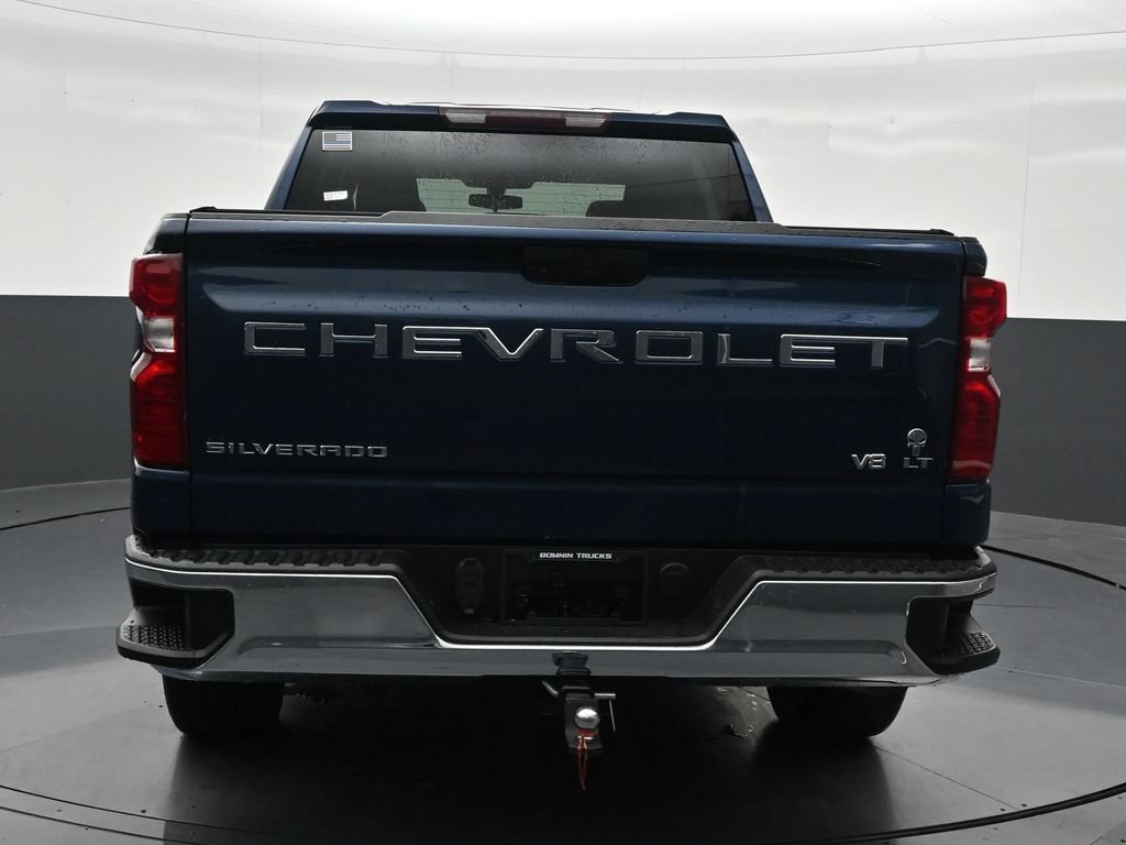 Used 2022 Chevrolet Silverado 1500 LT RWD image 4