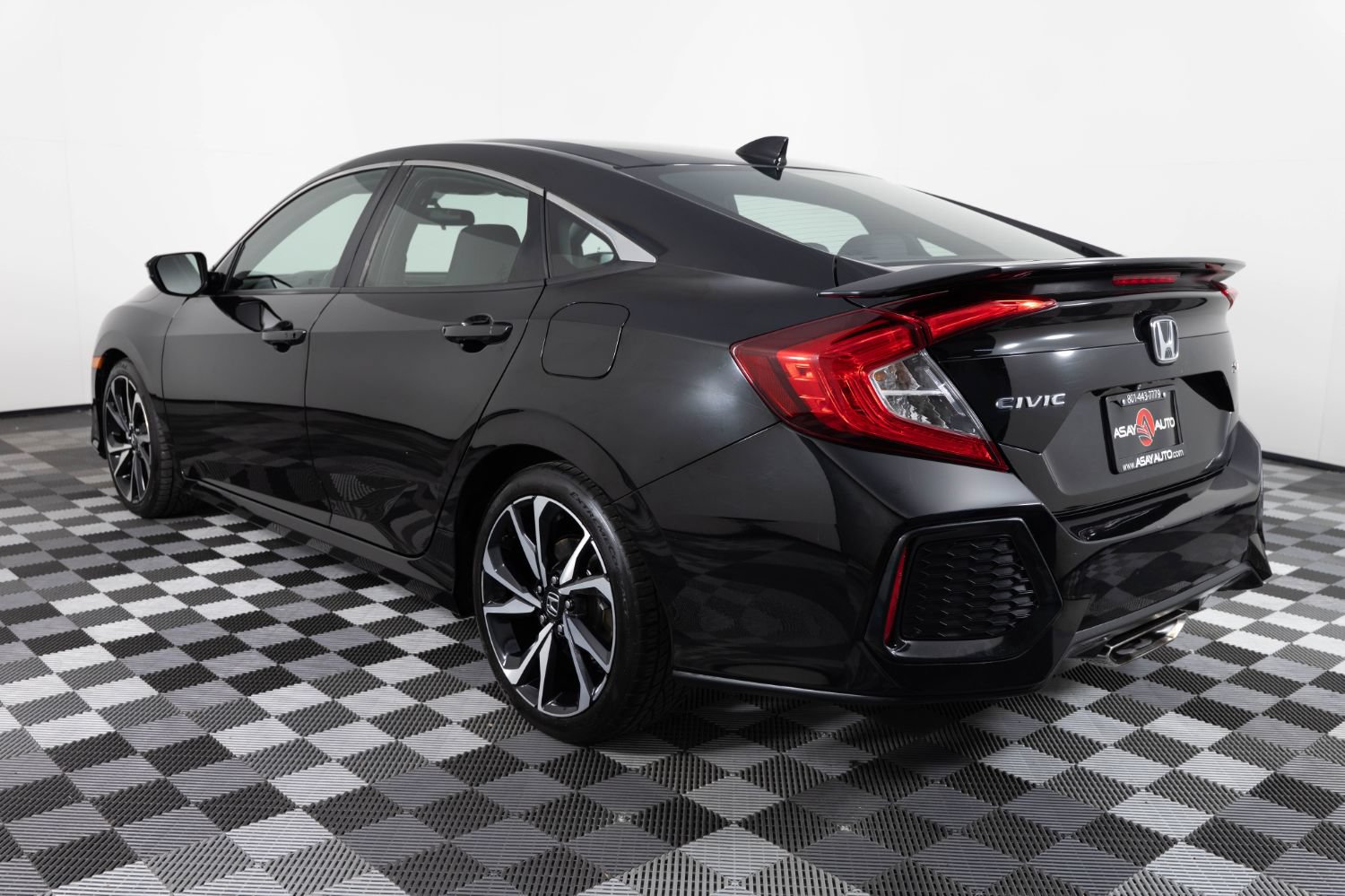 Used 2018 Honda Civic Si image 5