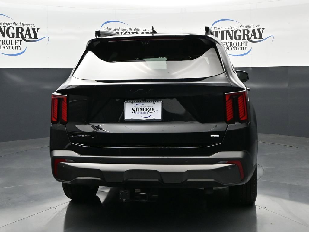 Used 2025 Kia Sorento SX Prestige w/ Olive Brown Leather Package image 6