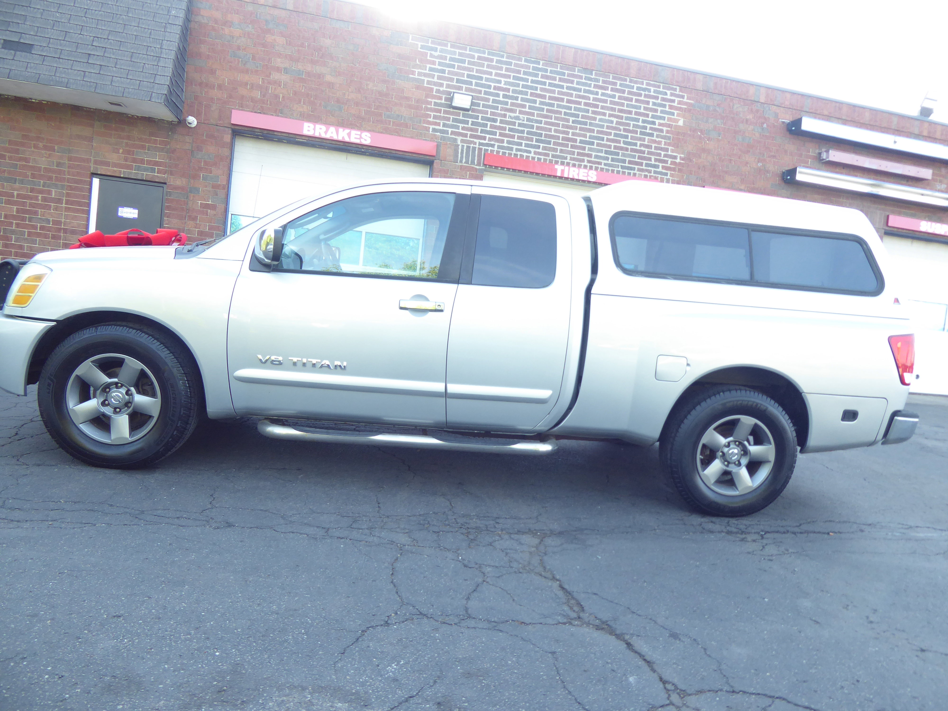 Used 2005 Nissan Titan SE RWD image 17