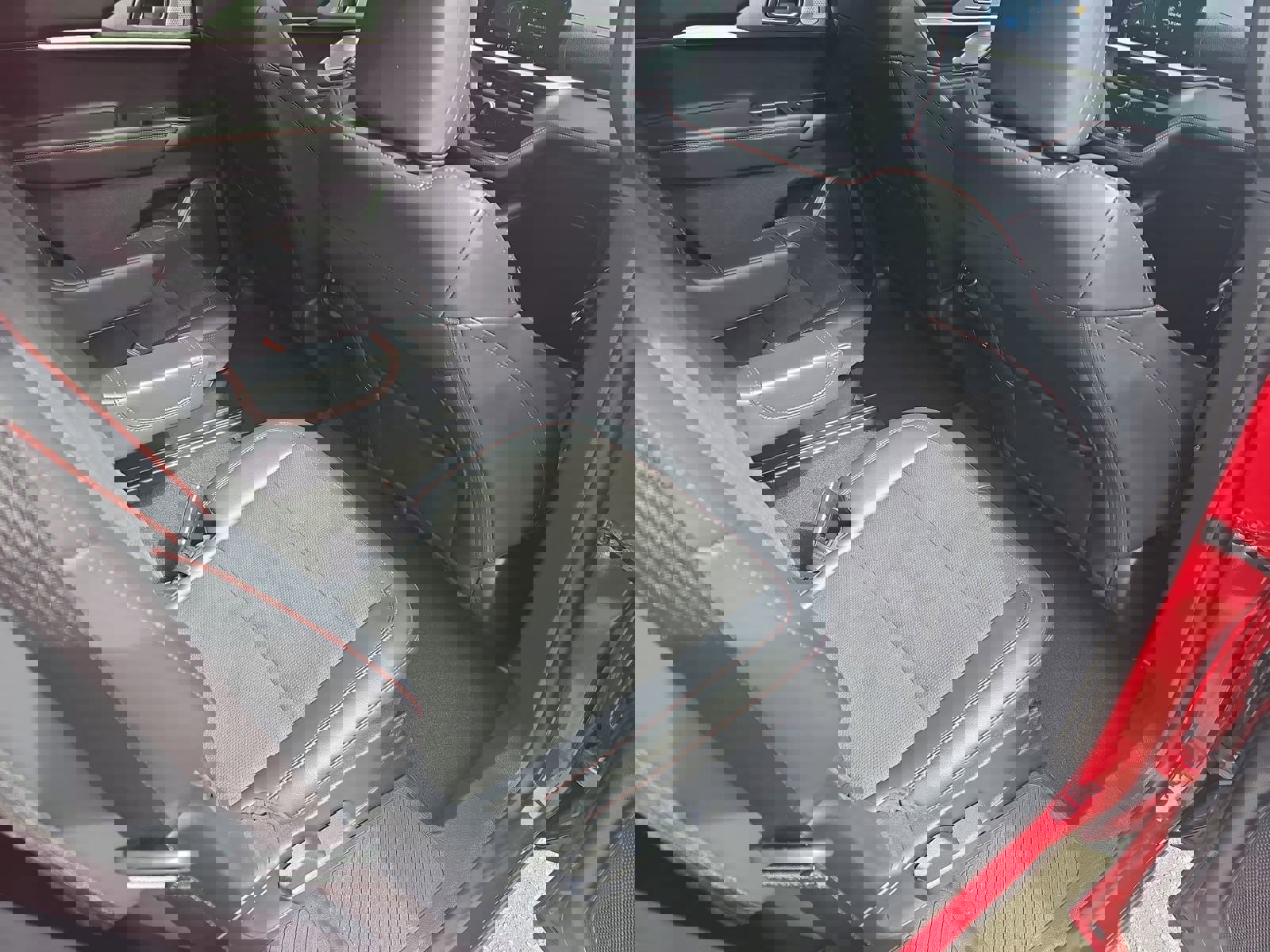 Used 2025 Ford Explorer ST w/ Sun And Sound Package image 12