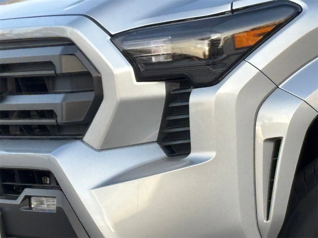 New 2026 Toyota Tacoma SR5 image 3