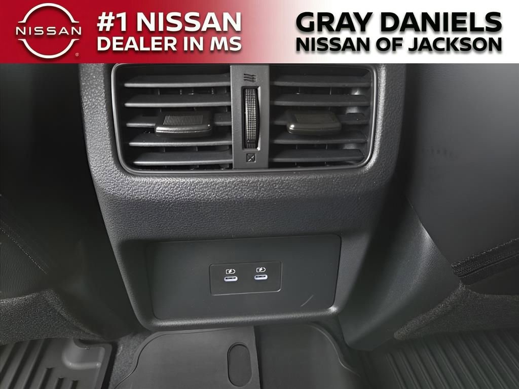 New 2026 Nissan Rogue SV image 20