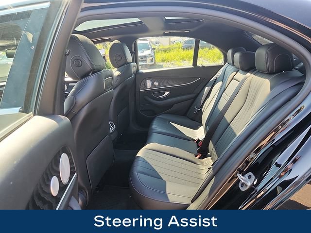 Used 2019 Mercedes-Benz E 300 4MATIC image 13