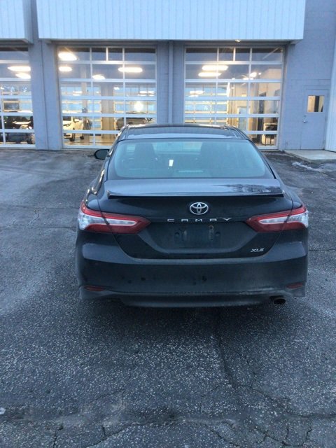 Used 2019 Toyota Highlander SE image 4