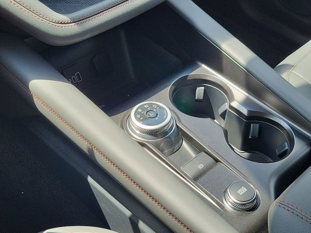 New 2026 Ford Explorer Active w/ Active Comfort Package image 20