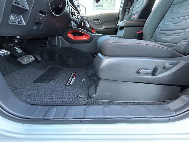 New 2026 Nissan Frontier PRO-4X w/ Pro-4x Convenience Package image 30