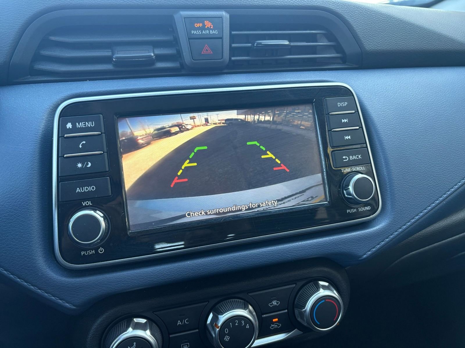 Used 2025 Nissan Versa SV image 22