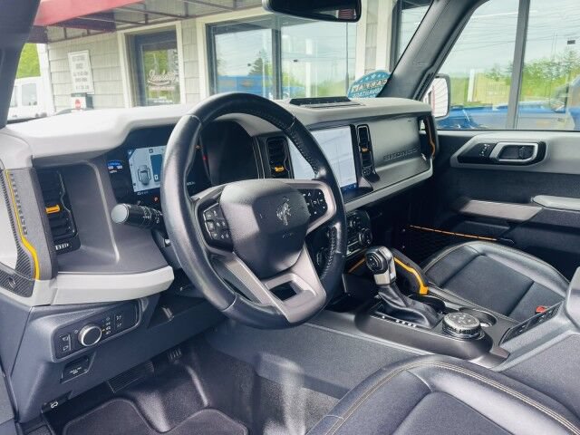 Used 2022 Ford Bronco Badlands AWD/4WD image 7