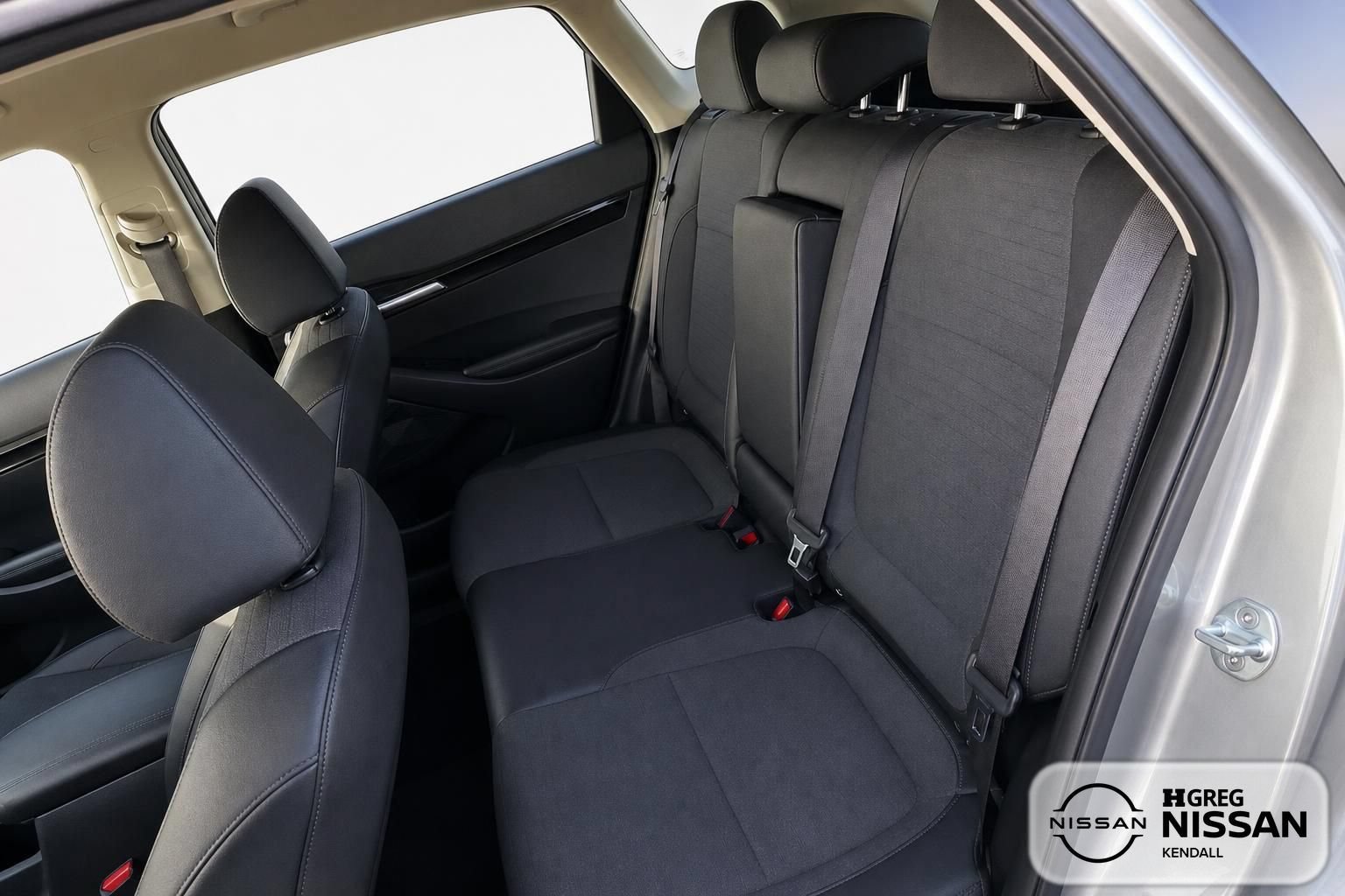 Used 2023 Kia Seltos S w/ Navigation Package FWD image 12