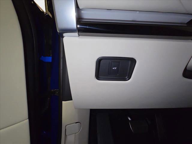 New 2025 Land Rover Range Rover Autobiography image 26