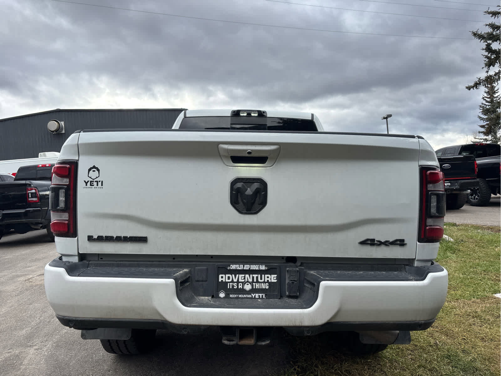 Used 2023 RAM 2500 Laramie w/ Night Edition image 7