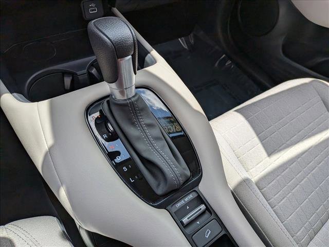 Certified 2025 Honda HR-V LX image 11