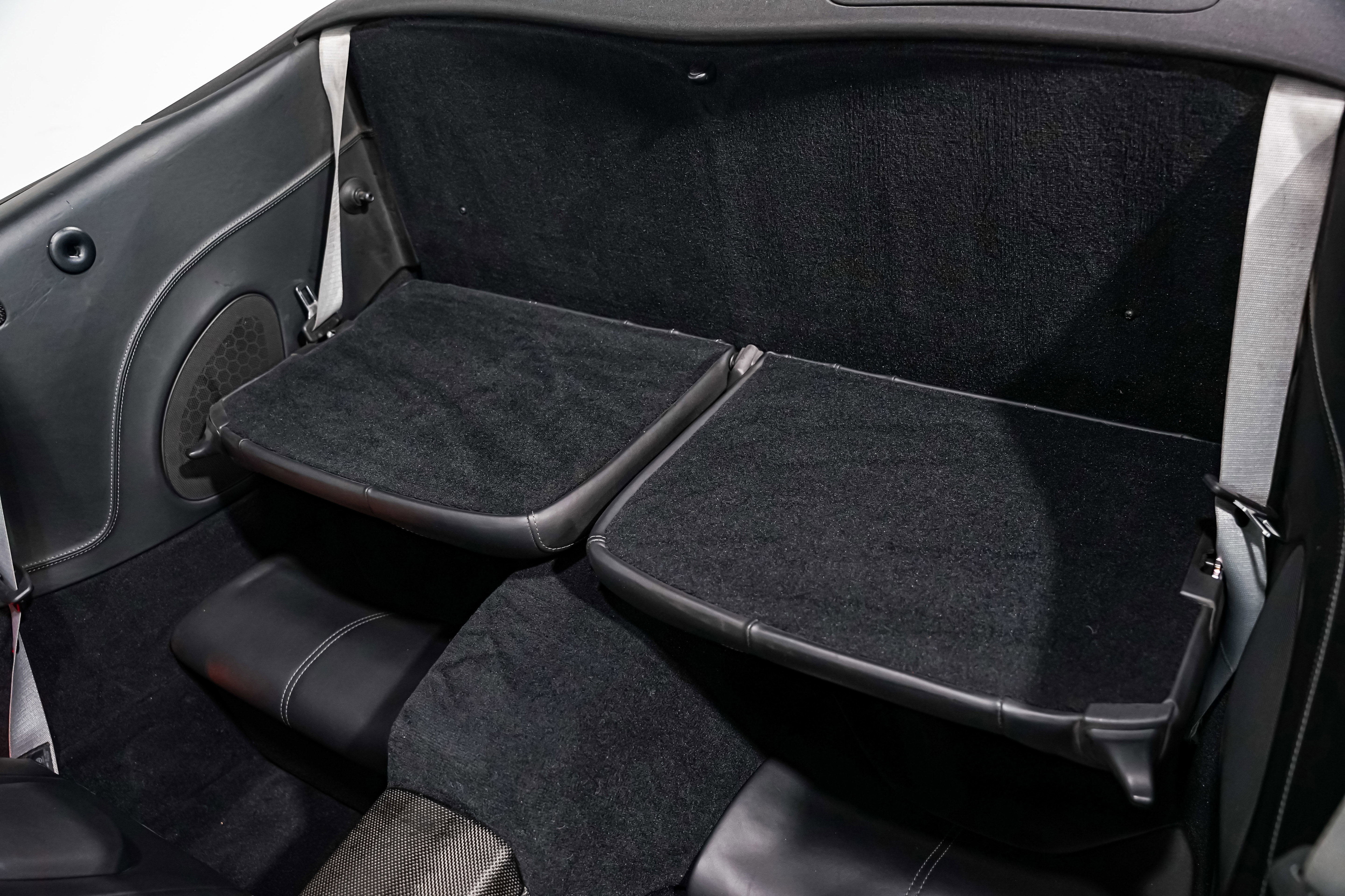 Used 2012 Porsche 911 Turbo image 25