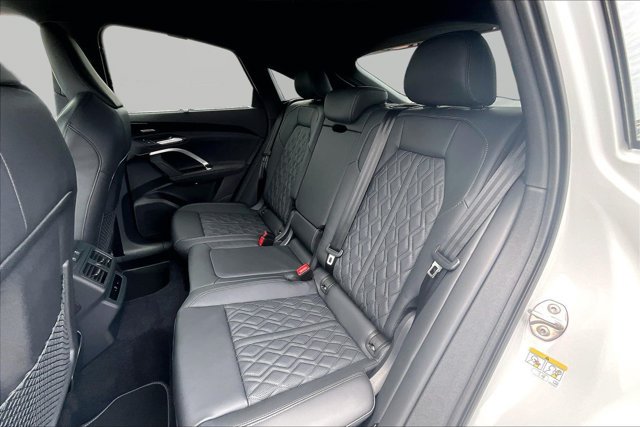 New 2026 Audi SQ5 Premium Plus AWD/4WD image 28