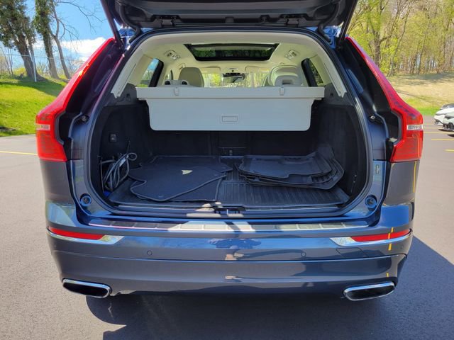 Used 2021 Volvo XC60 T8 Inscription w/ Advanced Package image 26