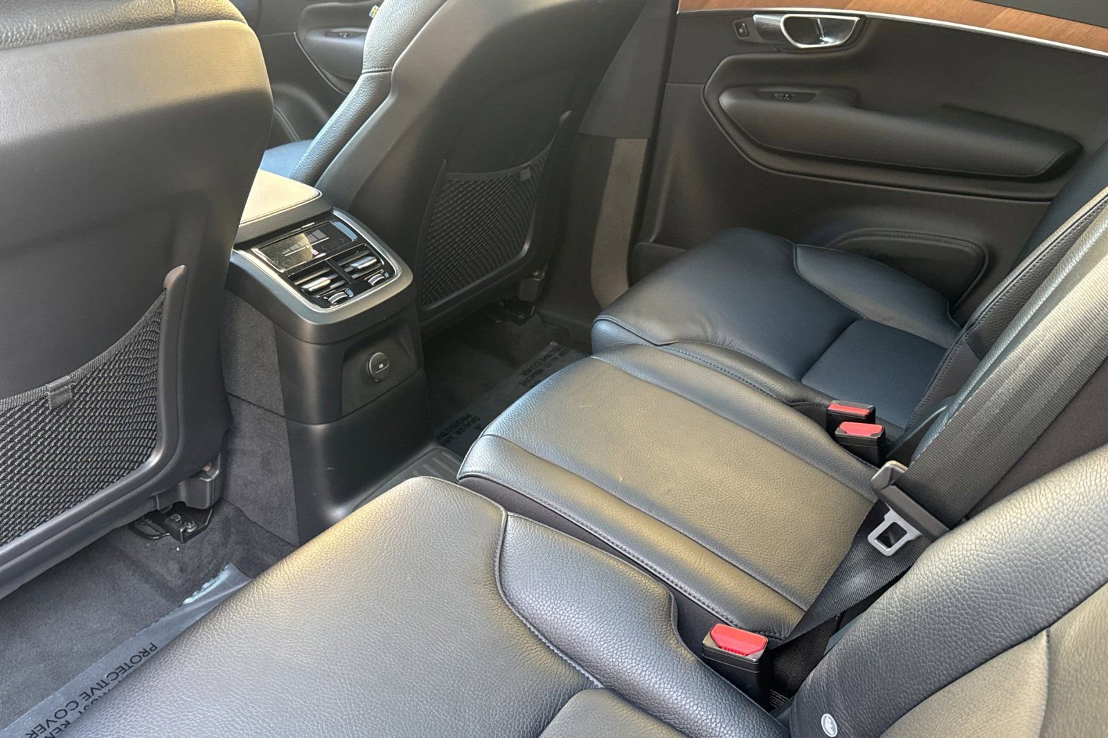 Used 2021 Volvo XC90 T8 Inscription Expression image 12