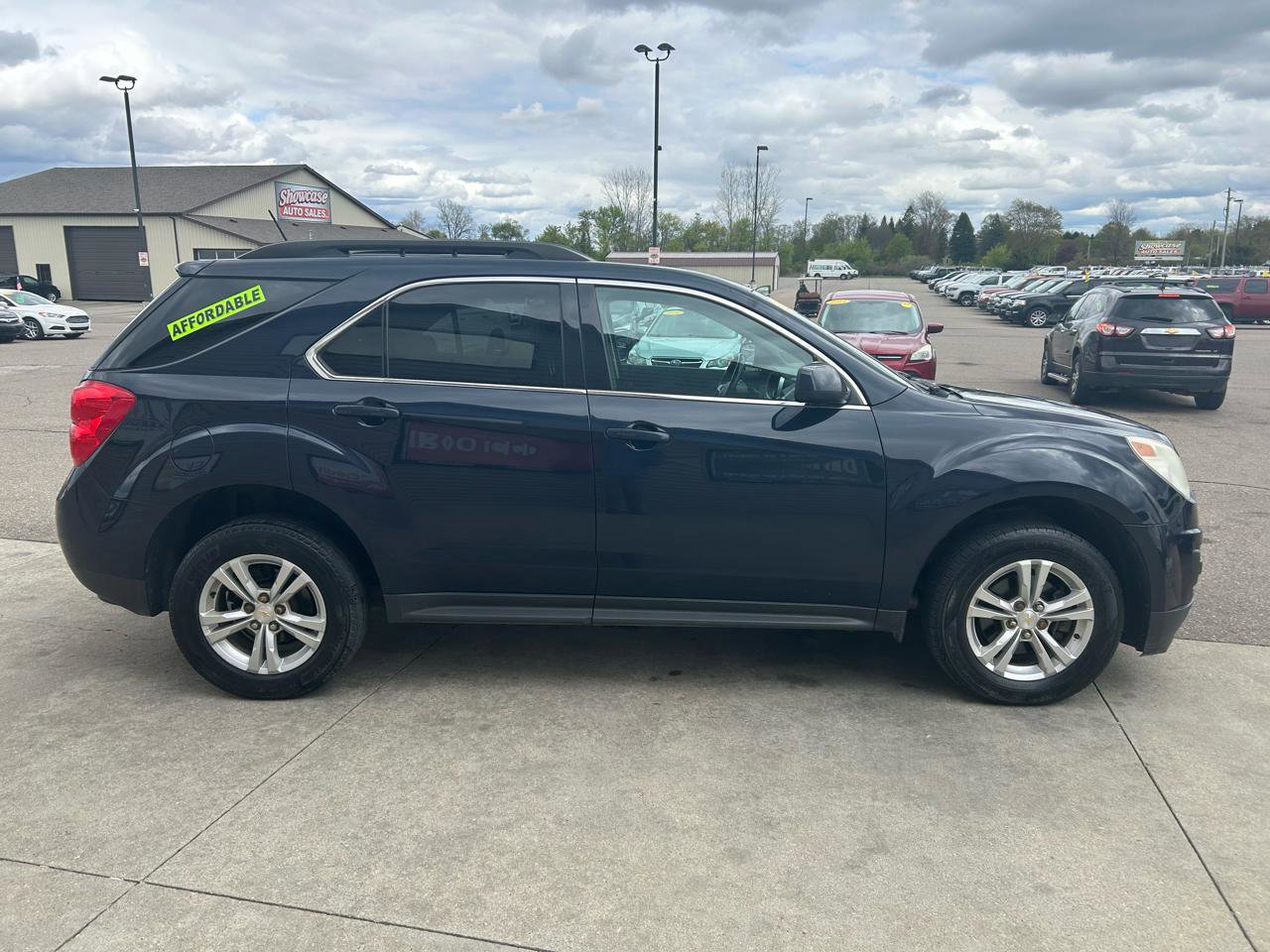 Used 2015 Chevrolet Equinox LT w/ Driver Convenience Package FWD image 4