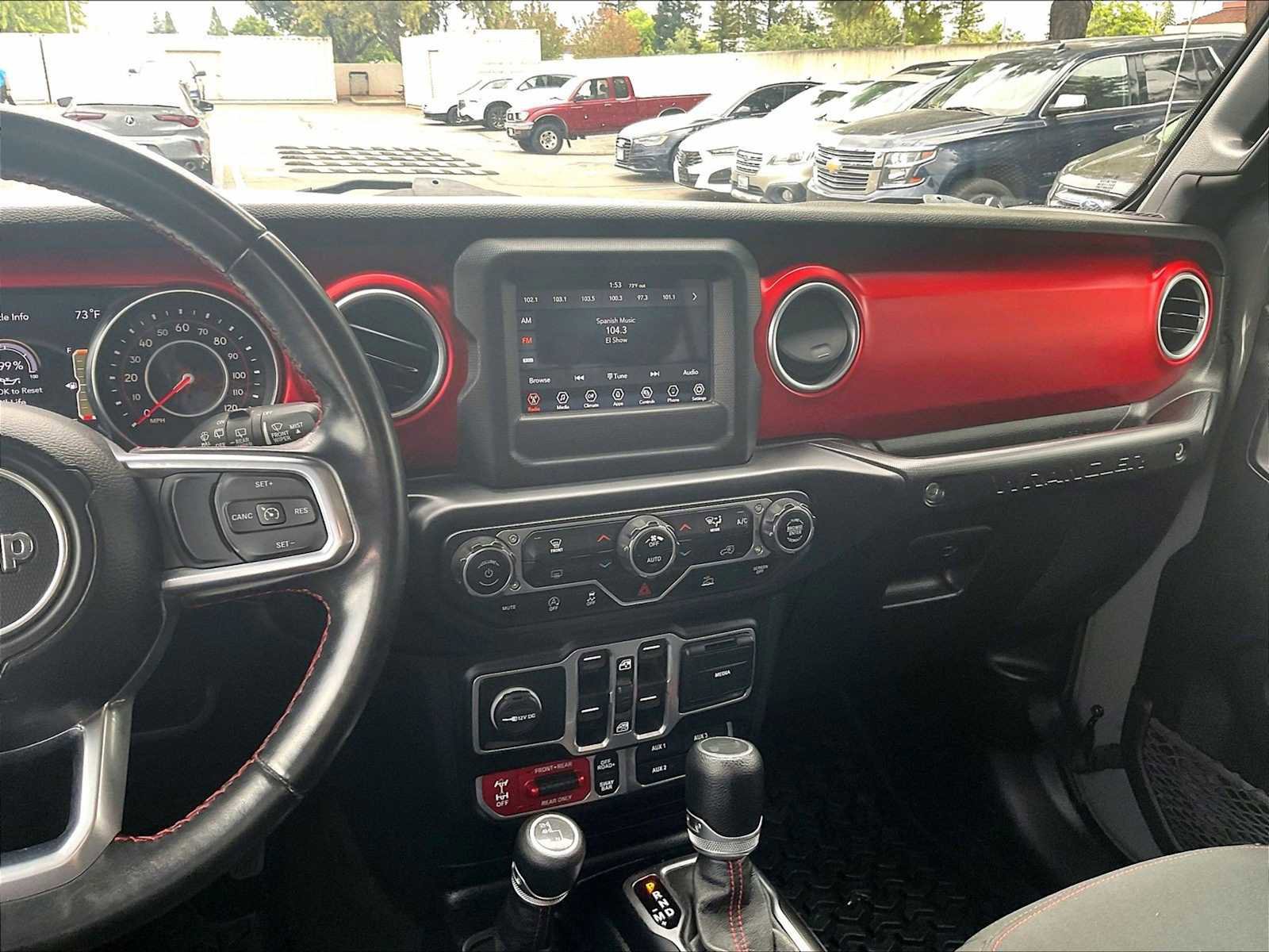 Used 2021 Jeep Wrangler Unlimited Rubicon w/ LED Lighting Group AWD/4WD image 9