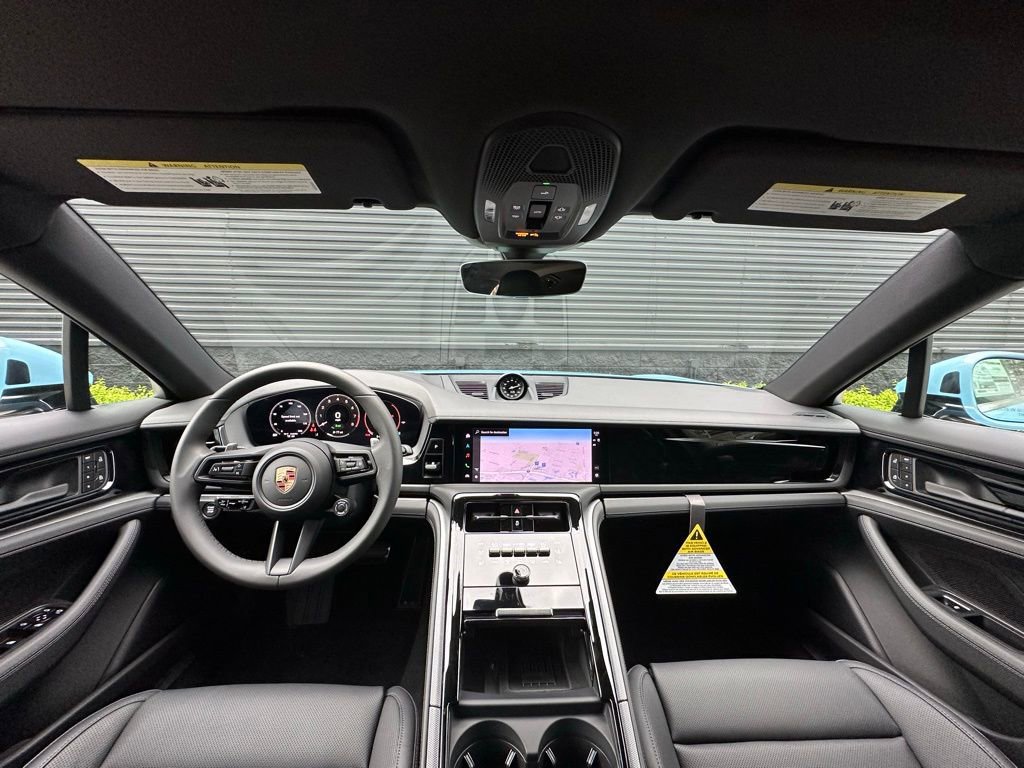 Used 2026 Porsche Panamera 4 image 35