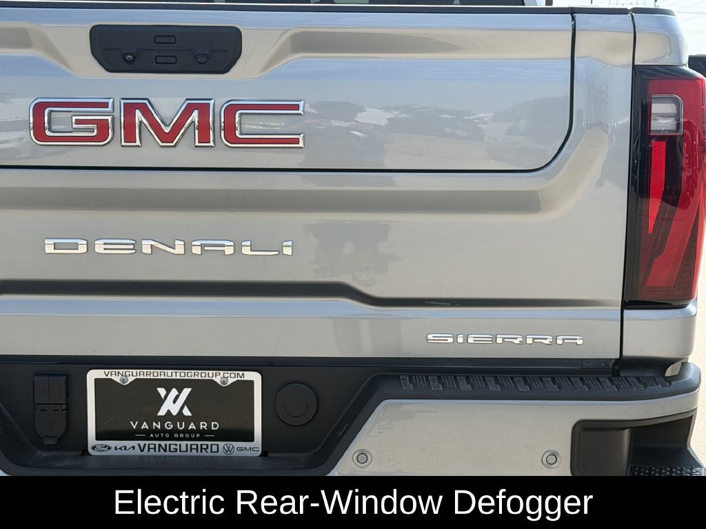 Used 2026 GMC Sierra 2500 Denali w/ Denali Reserve Package AWD/4WD image 8