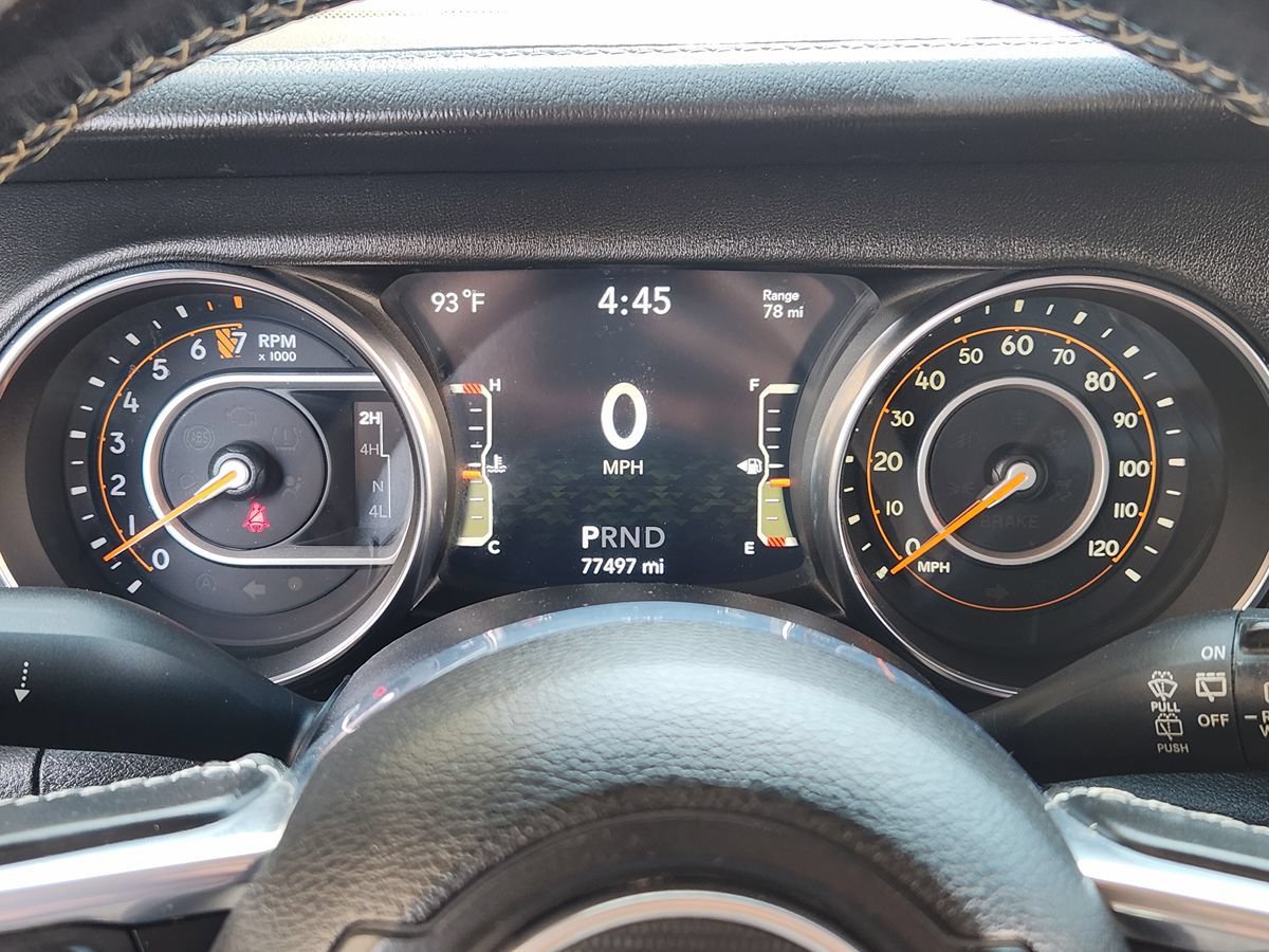 Used 2020 Jeep Wrangler Unlimited Sahara AWD/4WD image 34