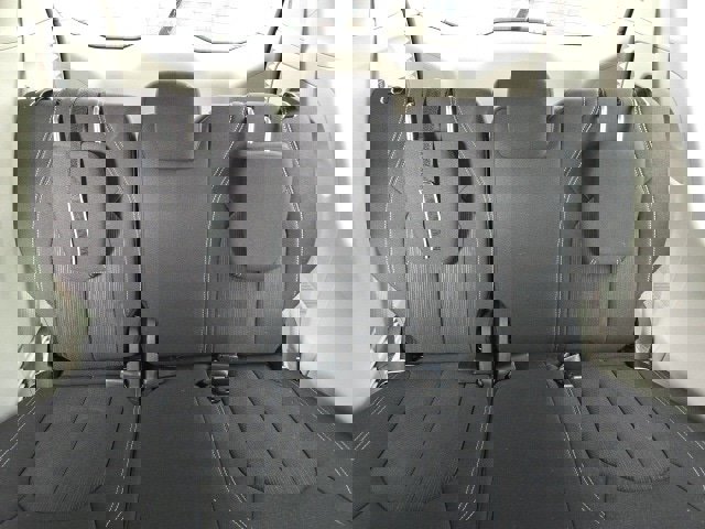 Used 2024 Chrysler Voyager LX image 21