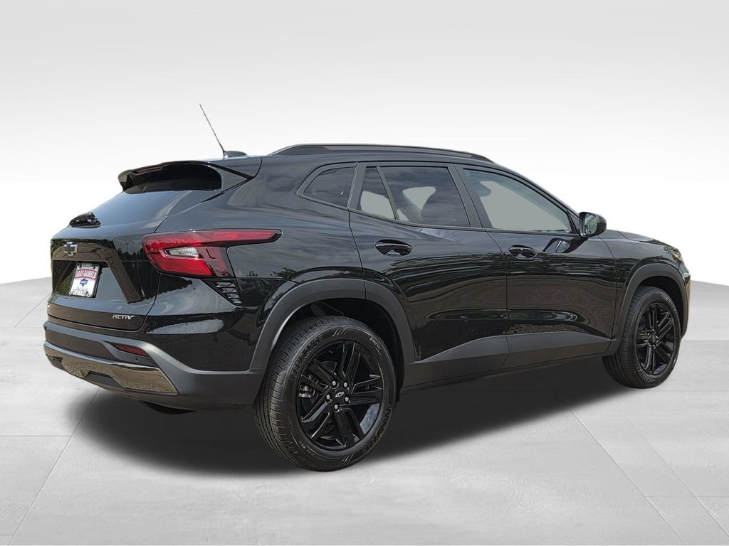 New 2026 Chevrolet Trax ACTIV w/ Sunroof Package FWD image 6
