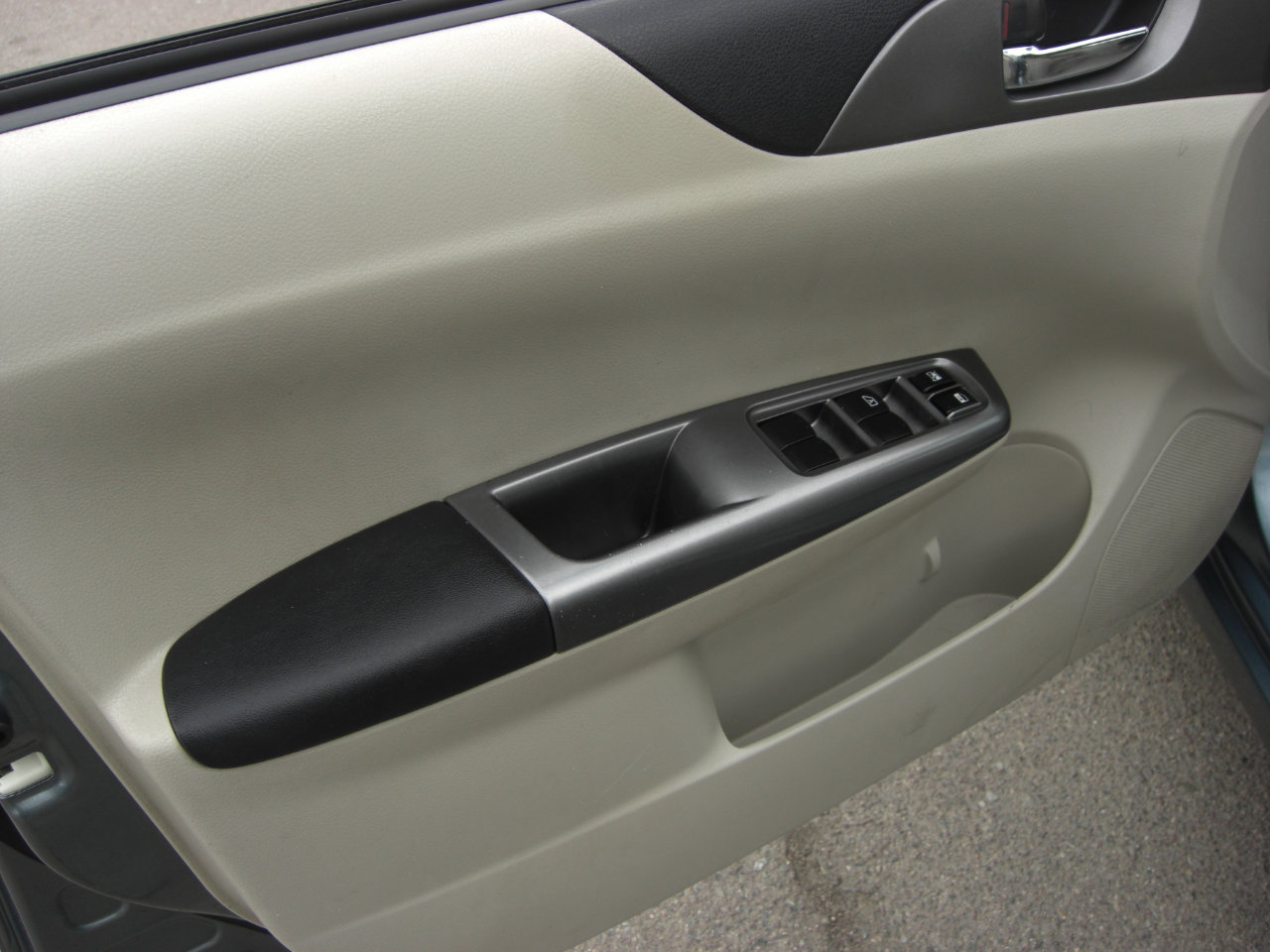 Used 2011 Subaru Impreza Outback Sport image 21