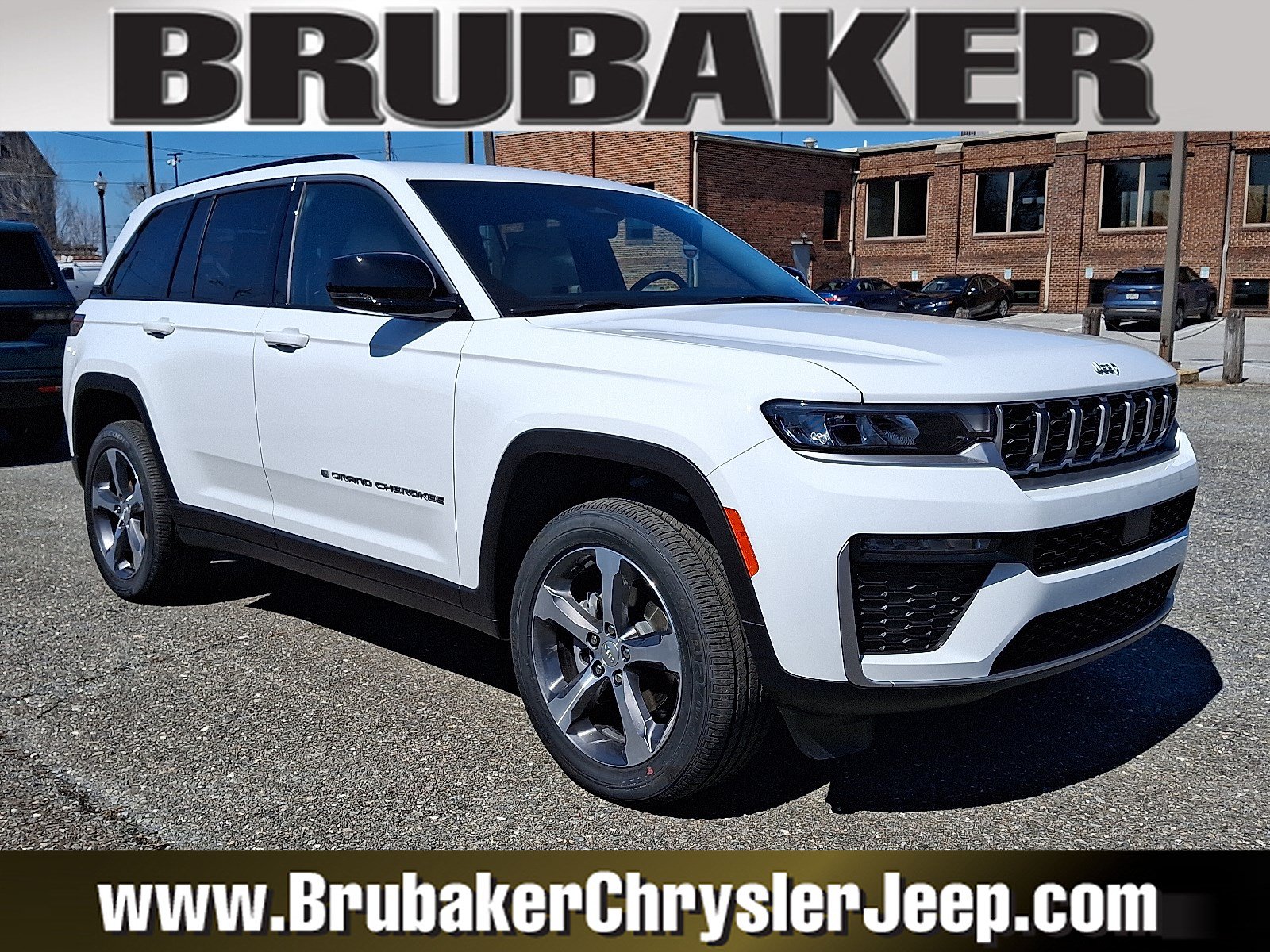 New 2026 Jeep Grand Cherokee Limited w/ Trailer Tow Package