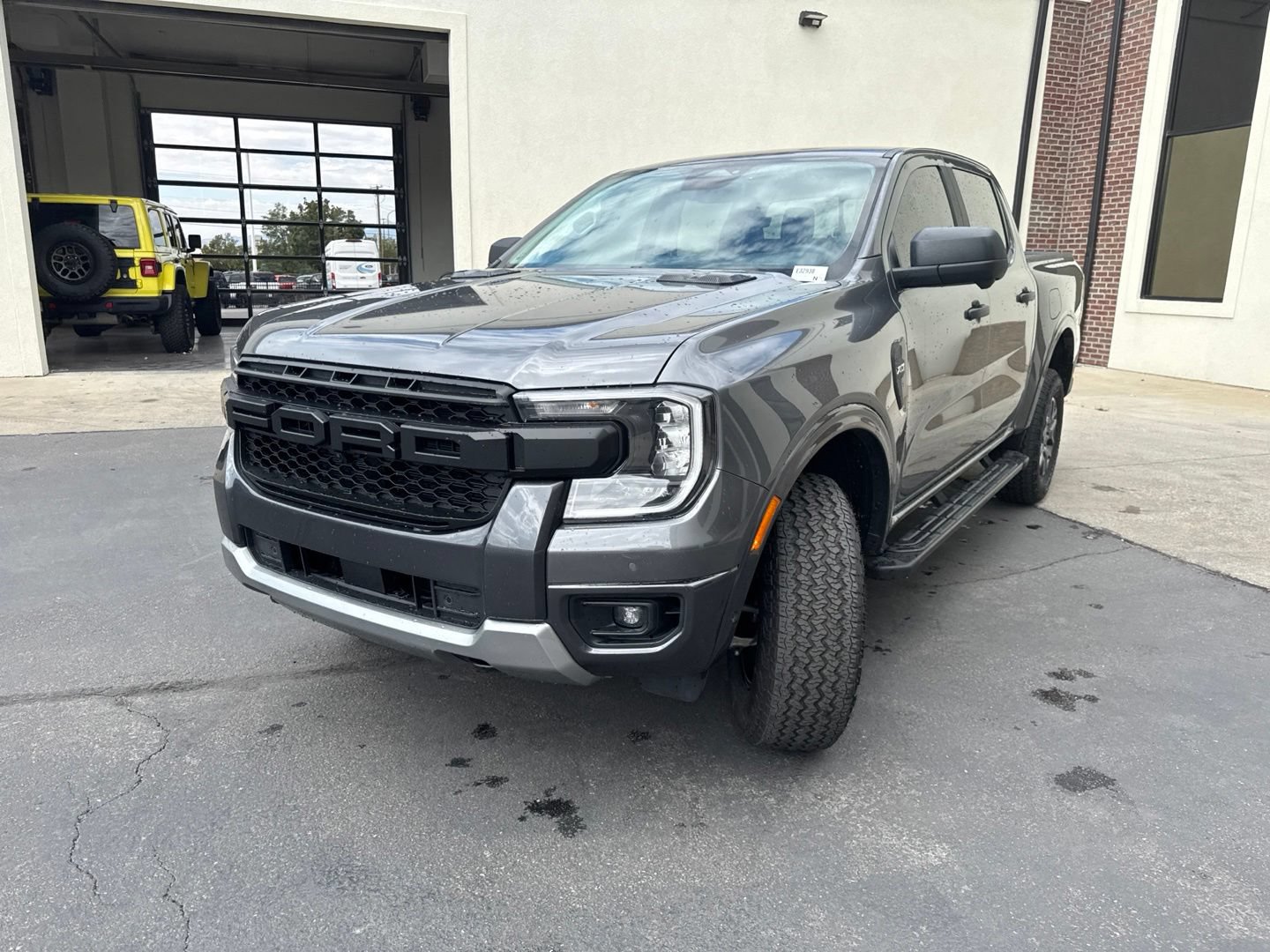 Used 2024 Ford Ranger XLT AWD/4WD image 4
