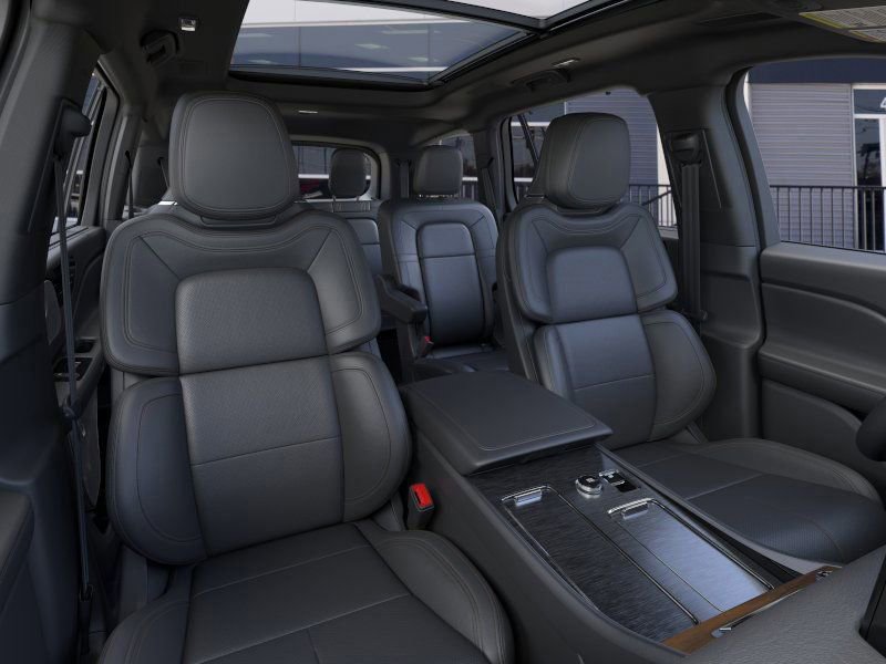 New 2026 Lincoln Aviator Reserve AWD/4WD image 10