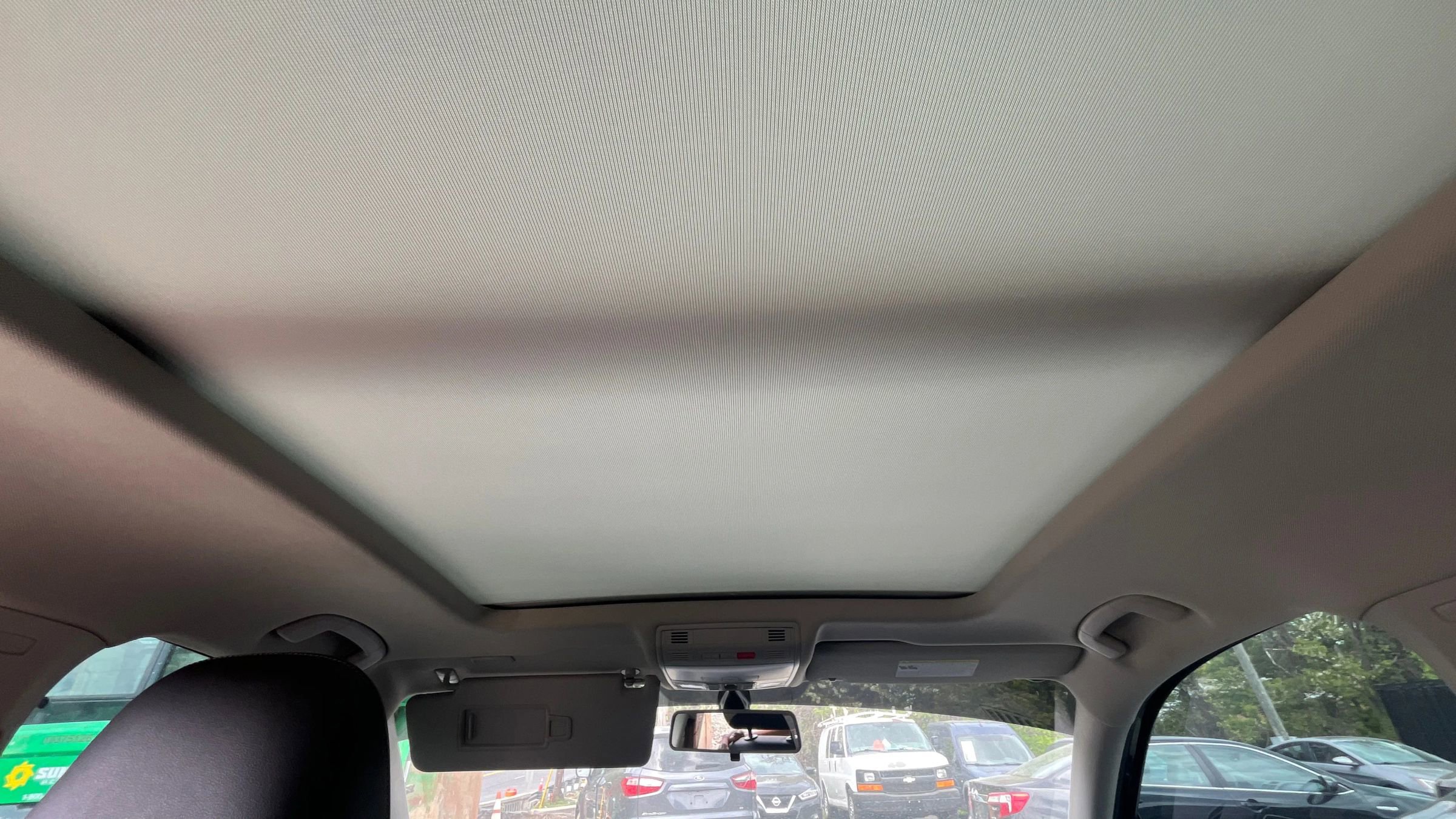 Used 2018 Volkswagen Tiguan SE w/ Panoramic Sunroof Package AWD/4WD image 21