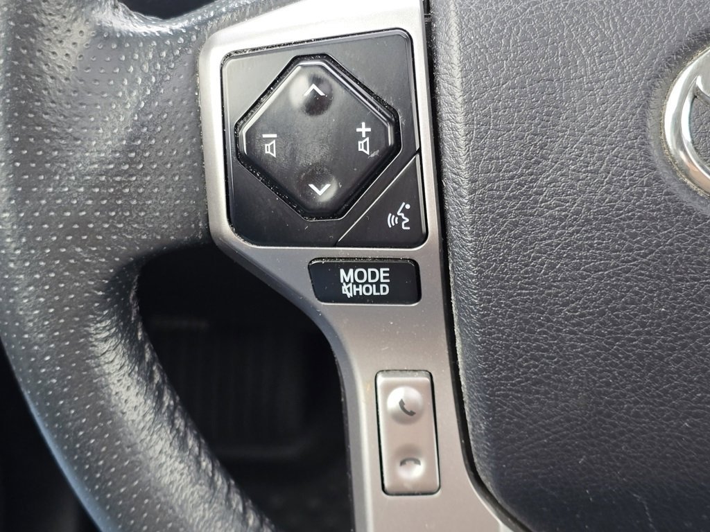 Used 2022 Toyota 4Runner Limited image 16